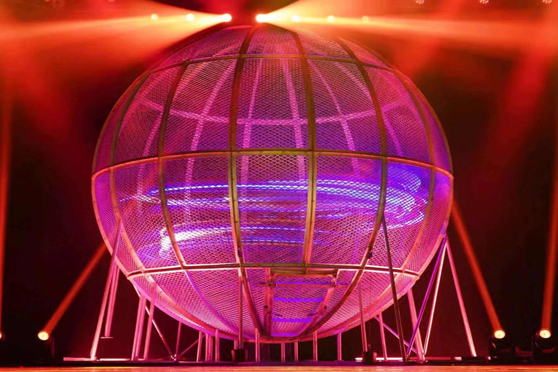 北京朝阳杂技演出精彩剧照